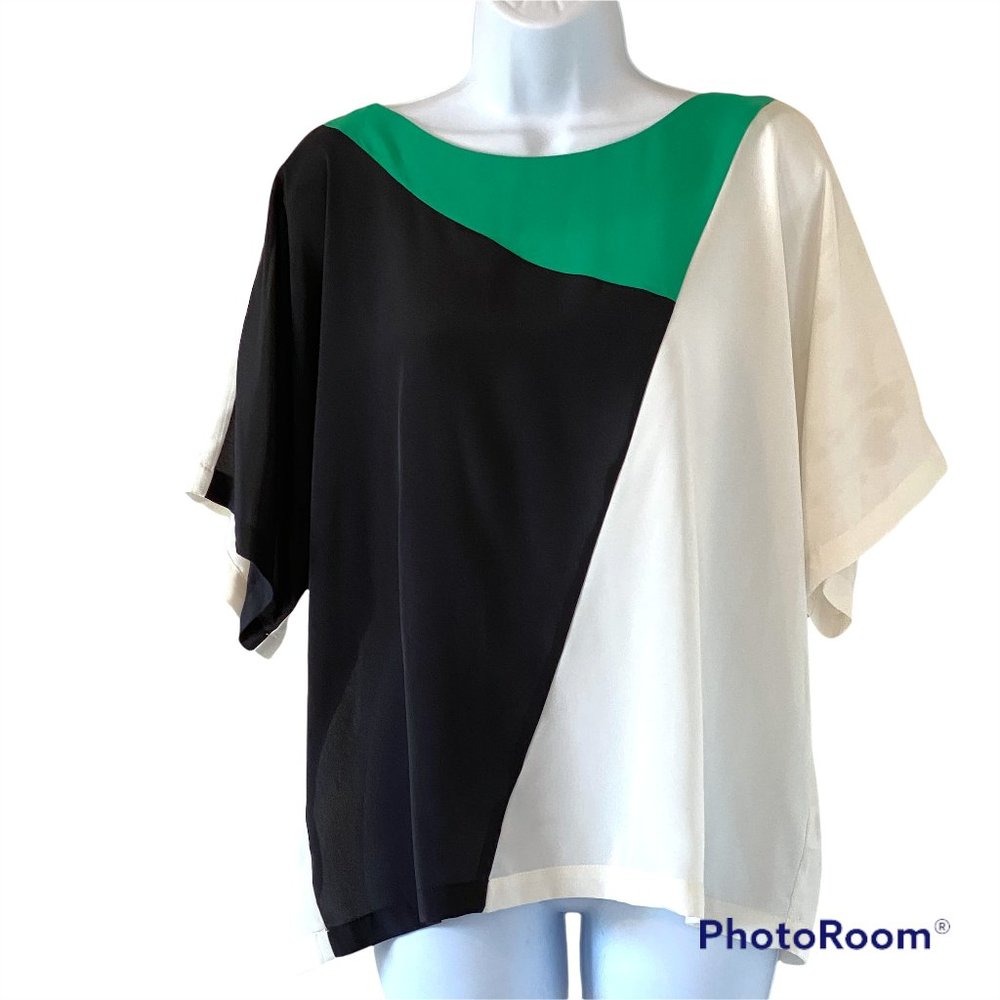 FINAL CHANCE! CLOSET CLOSING!